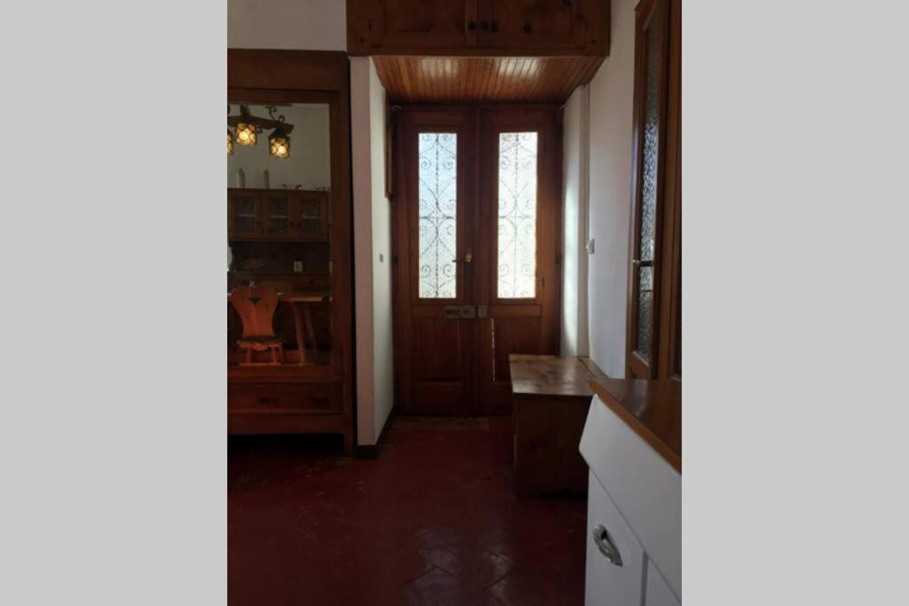 Nel Set Di Piccolo Mondo Antico Villa Viola Valsolda Exterior foto