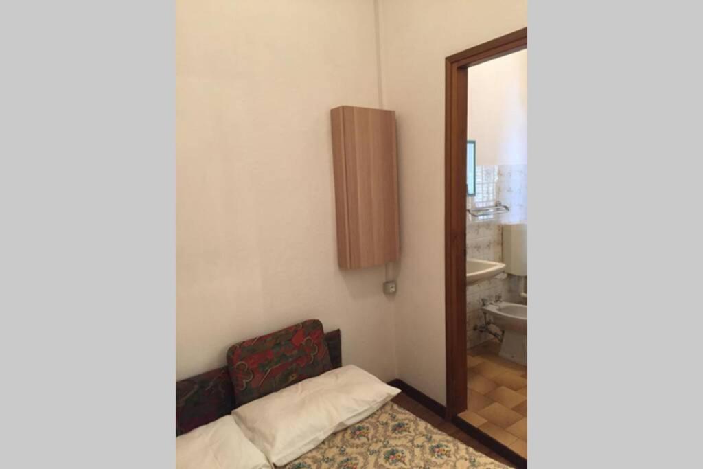 Nel Set Di Piccolo Mondo Antico Villa Viola Valsolda Exterior foto