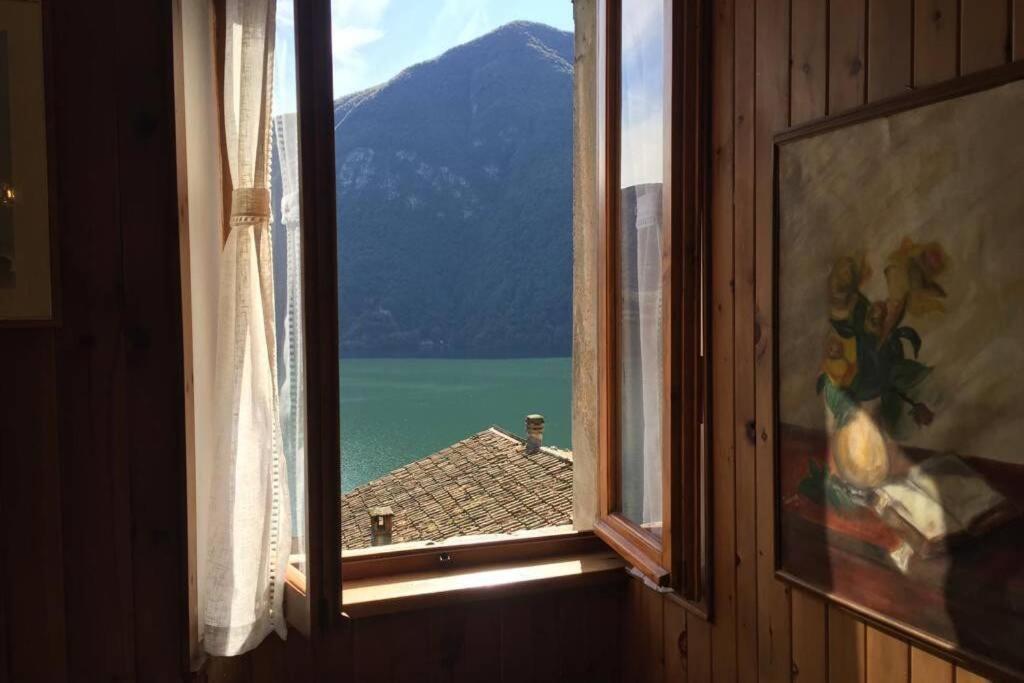 Nel Set Di Piccolo Mondo Antico Villa Viola Valsolda Exterior foto