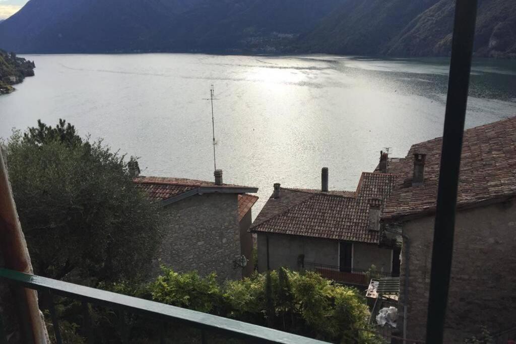 Nel Set Di Piccolo Mondo Antico Villa Viola Valsolda Exterior foto